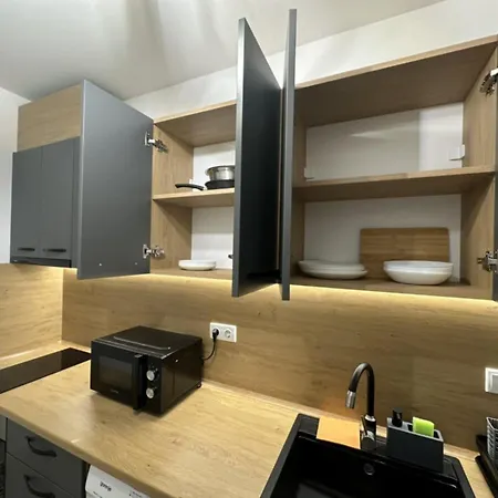 Black Residences & Private Parking Apartment Sofia
